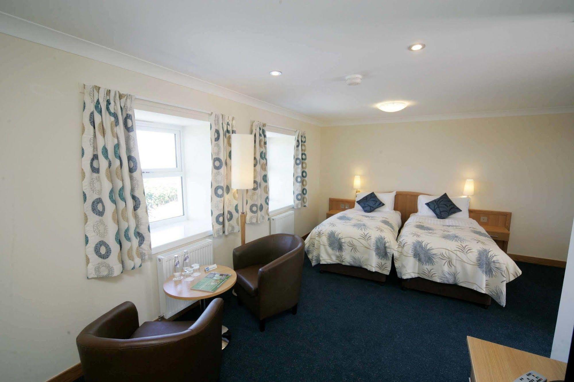 Woodland Bay Hotel Girvan Exterior photo