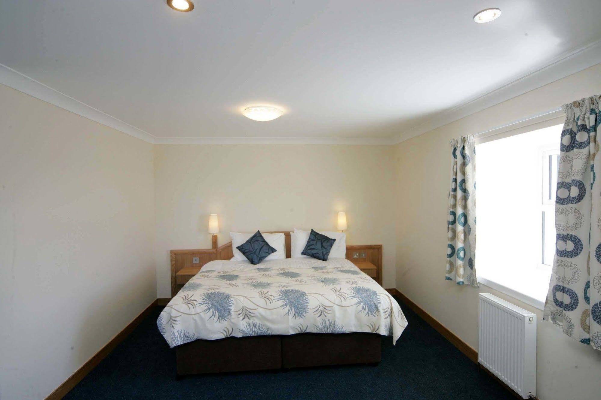 Woodland Bay Hotel Girvan Exterior photo
