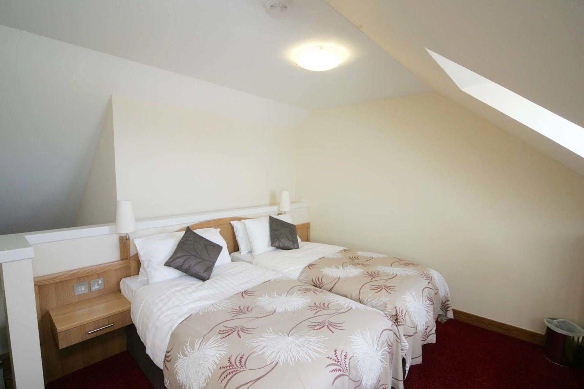 Woodland Bay Hotel Girvan Exterior photo